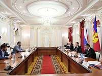 �������� ���������� ������ ������� ������� � ������������ ������������ ������ �� ������������ ����������������